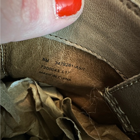 Frye boots NWOT - Picture 4 of 6